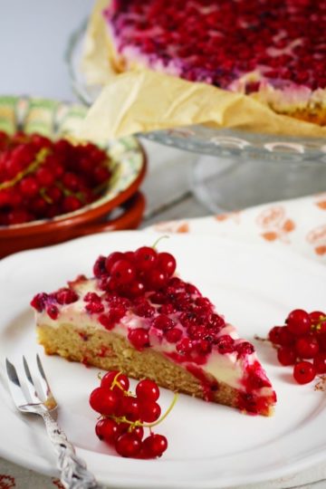 Johannisbeerkuchen mit Creme fraiche