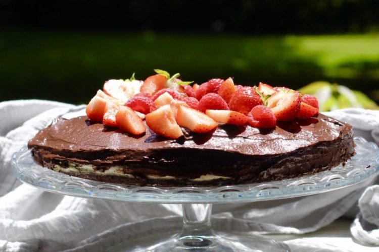 Leichte Schoko-Erdbeertorte